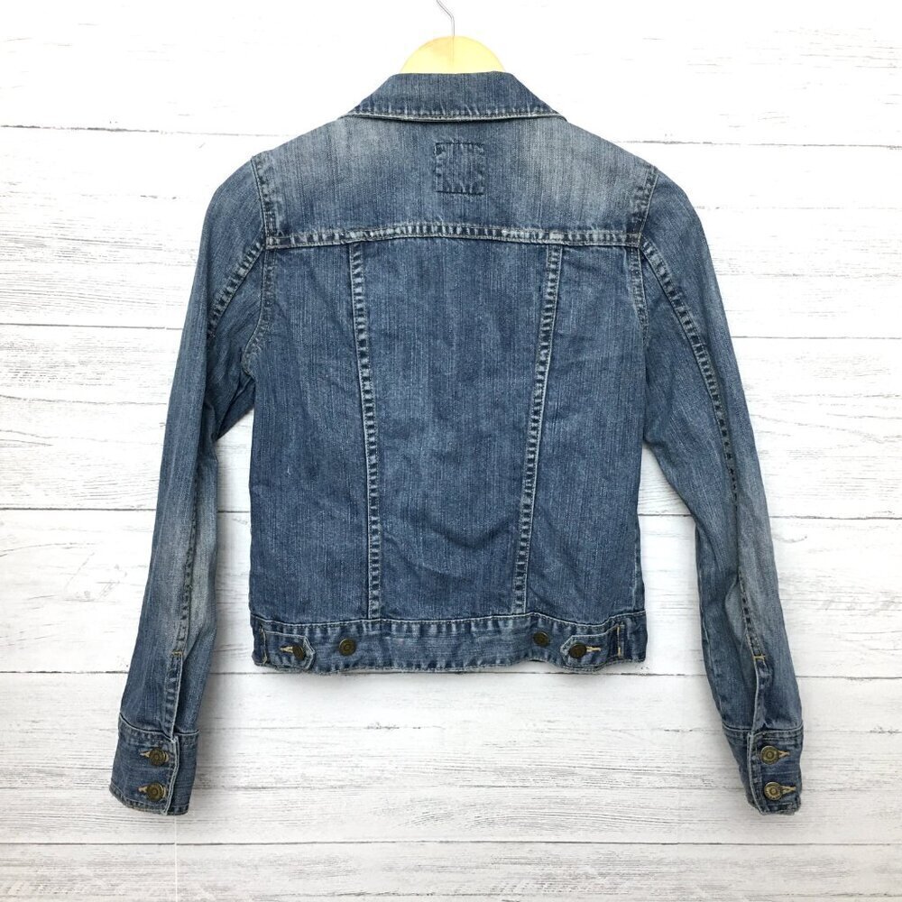 Old Navy Women's Jean Jacket Denim Trucker Jacket Cotton size Small - Picture 3 of 8
